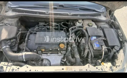 Opel Astra 2020 Dark Gray Automatic Used for Sale in Greater Cairo ( Cairo + Giza) - 5