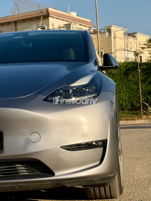 Tesla Model Y 2023 Gray Automatic Used for Sale in Greater Cairo ( Cairo + Giza) - 3