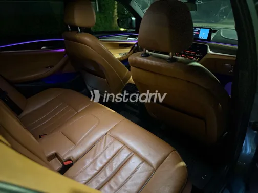 BMW 520 2019 Dark Gray Automatic Used for Sale in Greater Cairo ( Cairo + Giza) - 1