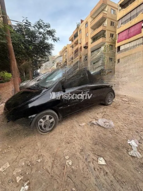 Hyundai Matrix 2008 Black Manual Used for Sale in Pyramids Gardens - 1