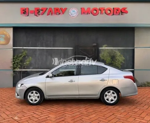 Nissan Sunny 2022 Silver Automatic Used for Sale in Nasr city - 6