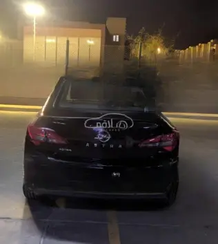Opel Astra 2017 Brown Automatic Used for Sale in Sheikh Zayed City