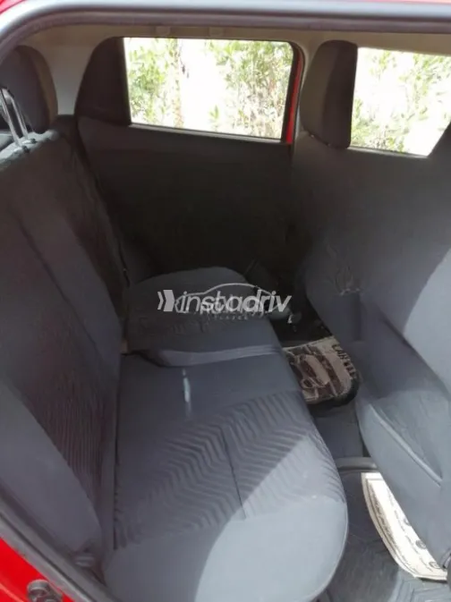 Suzuki Swift 2022 Red Automatic Used for Sale in Suez  - 1