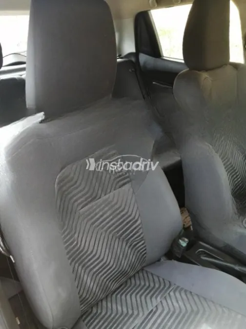 Suzuki Swift 2022 Red Automatic Used for Sale in Suez  - 3