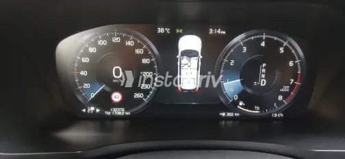 فولفو XC90 2017 أبيض أوتوماتيك مستعملة للبيع في القاهرة الكبرى ( القاهرة - الجيزة) - 2