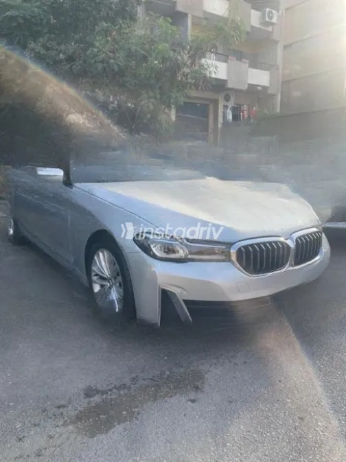 BMW 520 2021 Silver Automatic Used for Sale in Nasr city - 3