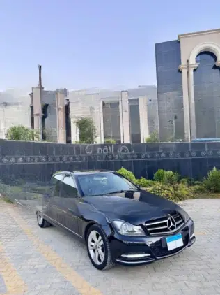 Mercedes C 180 2012 Black Automatic Used for Sale in Cairo