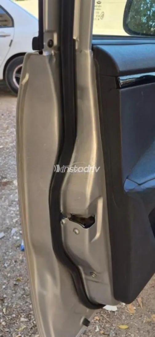 Chery Tiggo 3 2024 Silver Automatic Used for Sale in Aswan - 2