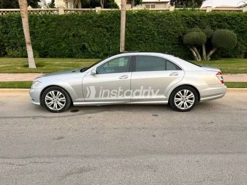 Mercedes S 350 2009 Silver Automatic Used for Sale in Greater Cairo ( Cairo + Giza) - 1