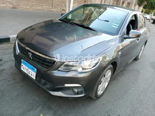 Peugeot 301 2022 Gray Automatic Used for Sale in Greater Cairo ( Cairo + Giza) - 6
