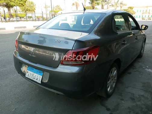 Peugeot 301 2022 Gray Automatic Used for Sale in Greater Cairo ( Cairo + Giza) - 7