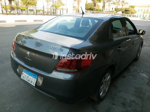 Peugeot 301 2022 Gray Automatic Used for Sale in Greater Cairo ( Cairo + Giza) - 8