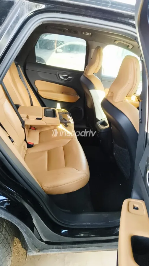 Volvo XC60 2021 Black Automatic Used for Sale in Greater Cairo ( Cairo + Giza) - 4