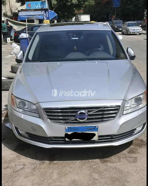 Volvo S80 2014 Silver Automatic Used for Sale in Greater Cairo ( Cairo + Giza) - 2