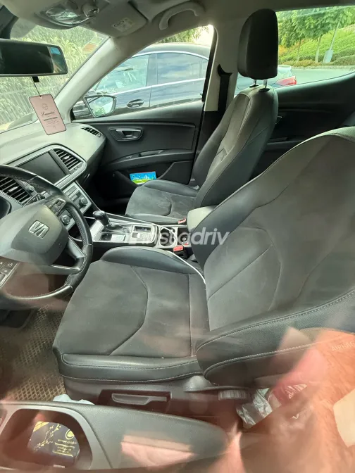 Seat Leon 2020 Gray Automatic Used for Sale in Greater Cairo ( Cairo + Giza) - 1