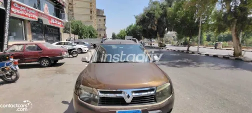 Renault Duster 2013 Brown Manual Used for Sale in Greater Cairo ( Cairo + Giza) - 1