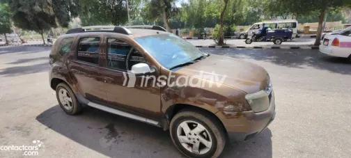 Renault Duster 2013 Brown Manual Used for Sale in Greater Cairo ( Cairo + Giza) - 6