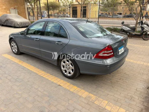 Mercedes C 200 2006 Turquoise Automatic Used for Sale in Greater Cairo ( Cairo + Giza) - 1