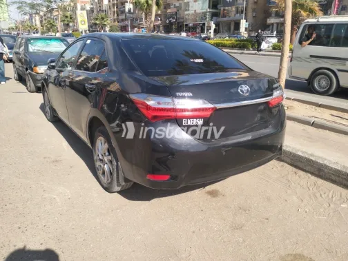 Toyota Corolla 2019 Black Automatic Used for Sale in Greater Cairo ( Cairo + Giza) - 1