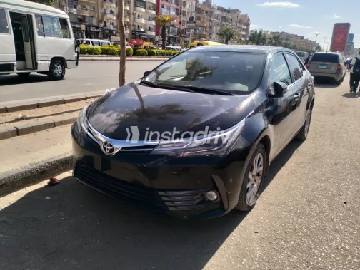 Toyota Corolla 2019 Black Automatic Used for Sale in Greater Cairo ( Cairo + Giza) - 2