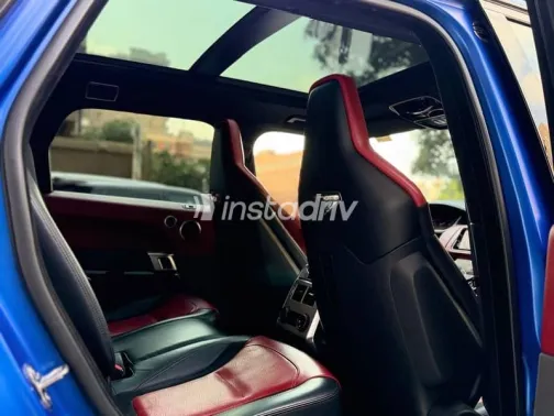 لاند روفر رنج روفر سبورت 2021 أزرق غامق أوتوماتيك مستعملة للبيع في مدينة نصر - 10