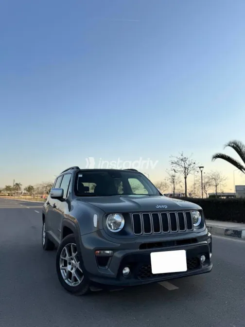 Jeep Renegade 2022 Dark Gray Automatic Used for Sale in Greater Cairo ( Cairo + Giza) - 3