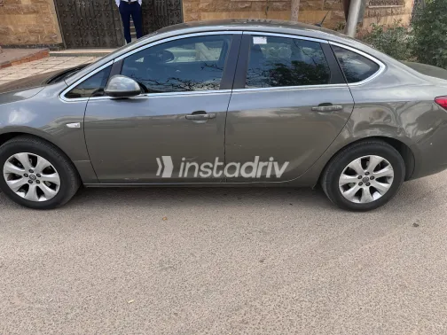 Opel Astra 2021 Gray Automatic Used for Sale in Greater Cairo ( Cairo + Giza) - 1