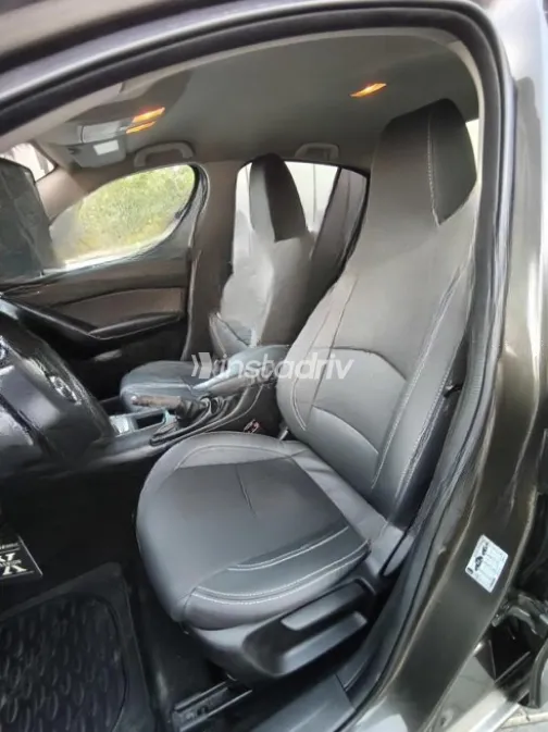 Mazda 3 2015 Gray Automatic Used for Sale in Ismailia - 1