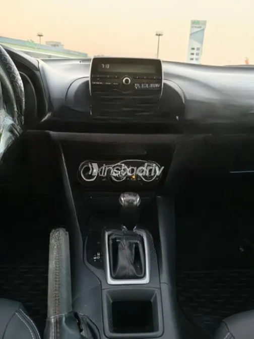 Mazda 3 2015 Gray Automatic Used for Sale in Ismailia - 2