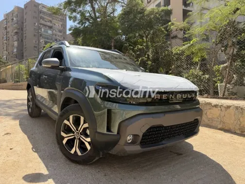 Renault Duster 2027 Green Automatic New for Sale in Nasr city - 1