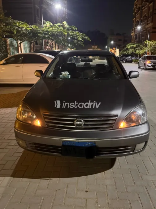 Nissan Sunny 2012 Gray Automatic Used for Sale in Greater Cairo ( Cairo + Giza) - 5