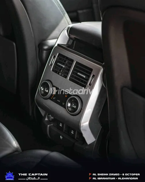 Land Rover Range Rover 2020 Silver Automatic Used for Sale in Greater Cairo ( Cairo + Giza) - 1