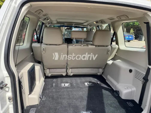 Mitsubishi Pajero 2016 White Automatic Used for Sale in Greater Cairo ( Cairo + Giza) - 8