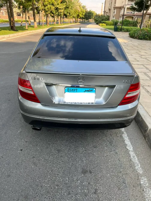 مرسيدس C 250 2010 رمادي أوتوماتيك مستعملة للبيع في القاهرة الكبرى ( القاهرة - الجيزة) - 3