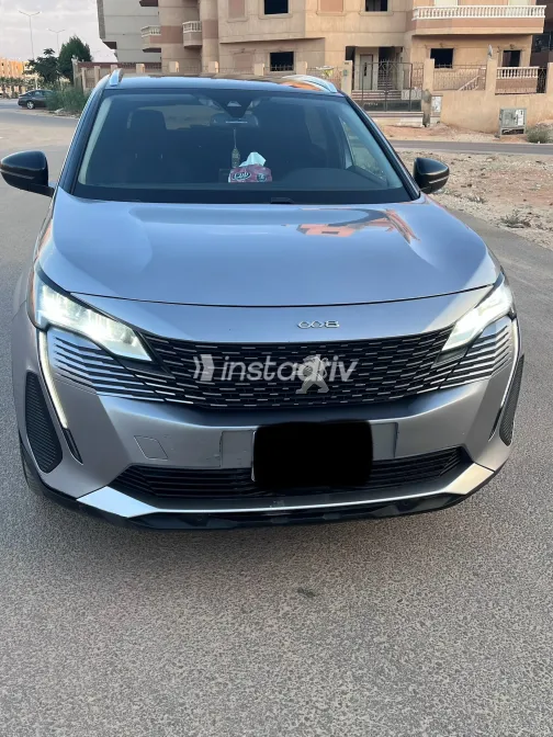 Peugeot 3008 2022 Silver Automatic Used for Sale in Greater Cairo ( Cairo + Giza) - 6