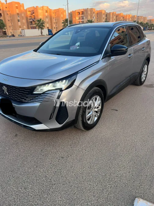 Peugeot 3008 2022 Silver Automatic Used for Sale in Greater Cairo ( Cairo + Giza) - 10