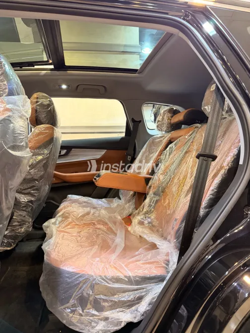 شيرى تيجو 8 برو 2023 أسود أوتوماتيك مستعملة للبيع في القاهرة الكبرى ( القاهرة - الجيزة) - 8
