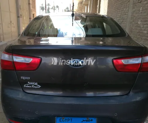 Kia Rio 2013 Bronze Automatic Used for Sale in Greater Cairo ( Cairo + Giza) - 2