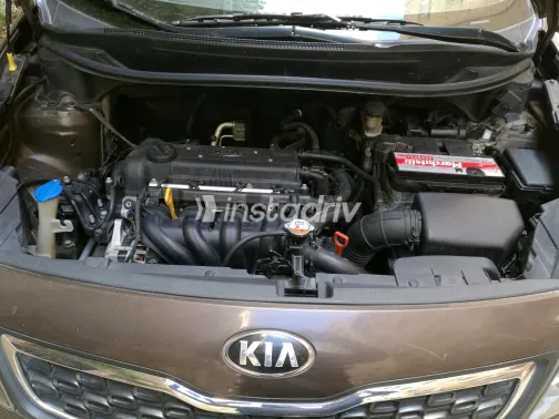 Kia Rio 2013 Bronze Automatic Used for Sale in Greater Cairo ( Cairo + Giza) - 5