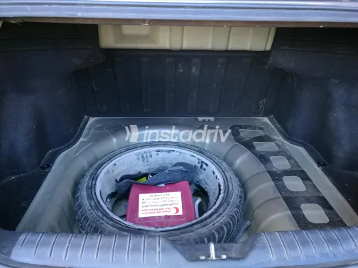 Kia Rio 2013 Bronze Automatic Used for Sale in Greater Cairo ( Cairo + Giza) - 8
