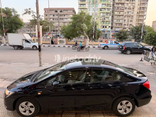 هوندا سيفك 2014 أسود أوتوماتيك مستعملة للبيع في القاهرة الكبرى ( القاهرة - الجيزة) - 1