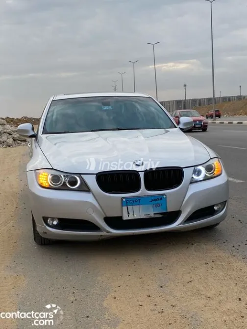 بي ام دبليو 320 2009 فضي أوتوماتيك مستعملة للبيع في القاهرة الكبرى ( القاهرة - الجيزة) - 2