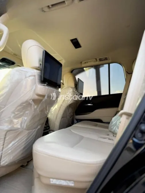 Toyota Land Cruiser 2022 Black Automatic Used for Sale in Giza - 8
