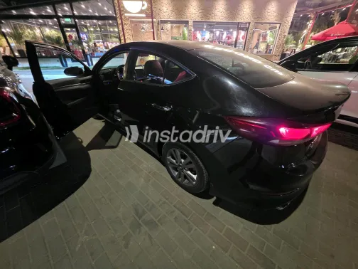 Hyundai Elantra AD 2019 Black Automatic Used for Sale in Greater Cairo ( Cairo + Giza) - 5