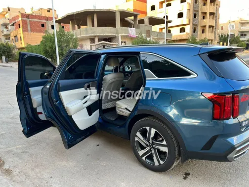 Kia Sorento 2022 Blue Automatic Used for Sale in Greater Cairo ( Cairo + Giza) - 5