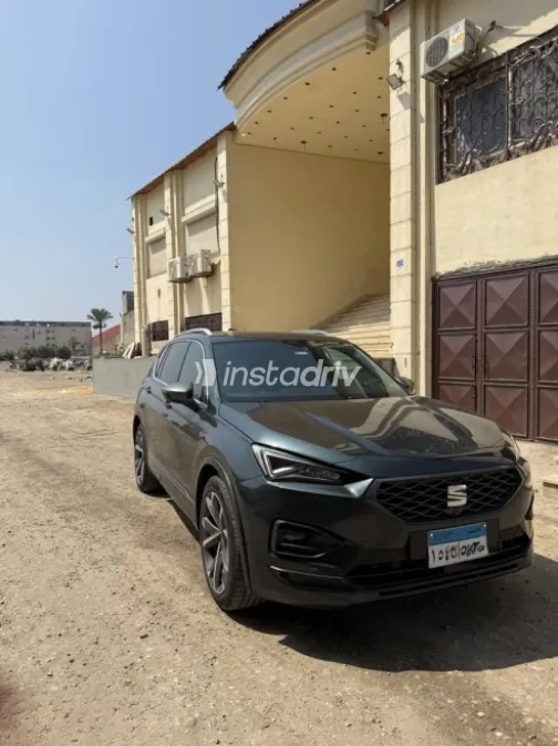 سيات تاراكو 2021 رمادي أوتوماتيك مستعملة للبيع في دمياط - 3
