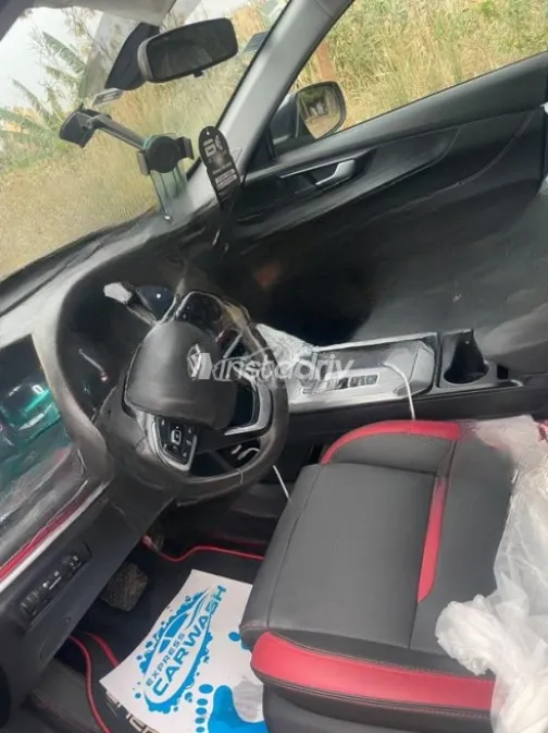 Chery Tiggo 4 Pro 2026 Gray Automatic Used for Sale in Helwan - 2