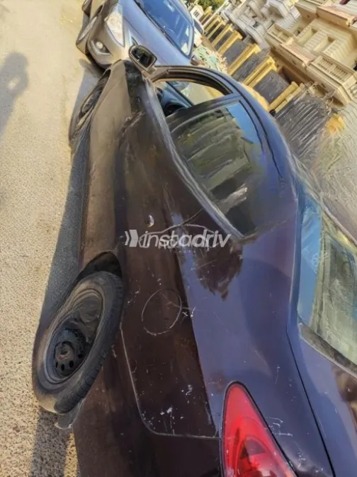 Hyundai Elantra 2008 Eggplant Automatic Used for Sale in Suez  - 1
