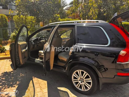 فولفو XC90 2010 أزرق أوتوماتيك مستعملة للبيع في القاهرة الكبرى ( القاهرة - الجيزة) - 4