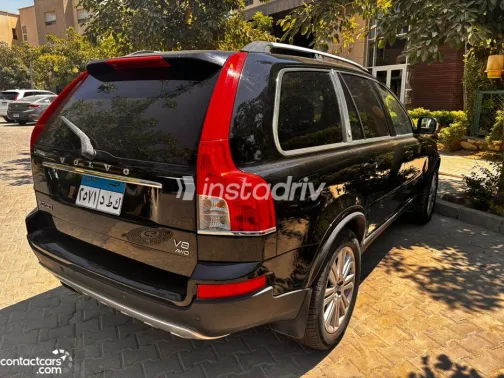 فولفو XC90 2010 أزرق أوتوماتيك مستعملة للبيع في القاهرة الكبرى ( القاهرة - الجيزة) - 10